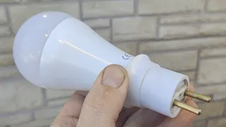 Few people know the secret of the old light bulb.A brilliant idea
