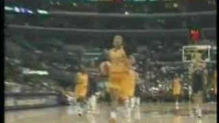 Parker Becomes 2nd Player to Dunk in WNBA Game