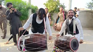 Zeeshan dhol wala nai dhun k sath video achi lgy to like kry or mery YouTube chanel ko subscribe kry