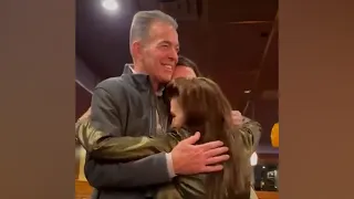 Daughter flies home from Australia to surprise parents for Thanksgiving