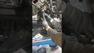 Ford transit Changing oil pumps