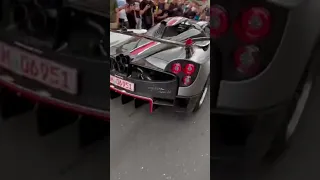 HYPERCARS Pagani vs Mercedes