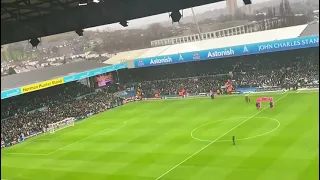 LEEDS SING MARCHING ON TOGETHER vs MAN UNITED - 20/2/22