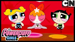 What Is Blossom Dressed As? | Powerpuff Girls | Cartoon Network