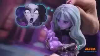 2013 Monster High 13 Wishes Basic and "Haunt The Casbah" Commercial