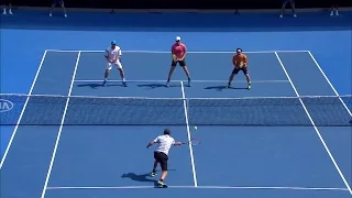 Maccas Legends: Arthurs/Chang v Ferreira/Wilander highlights | Australian Open 2016