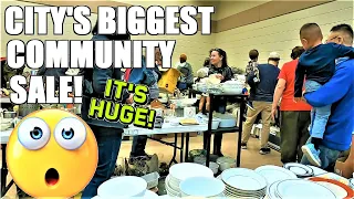 Ep567: ANTIQUE FINDS AT CITY'S BIGGEST COMMUNITY SALE! 🤯  Shop with me for rare amazing thrift finds