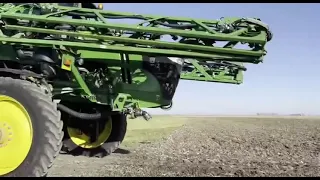 Опрыскиватель John Deere R4038