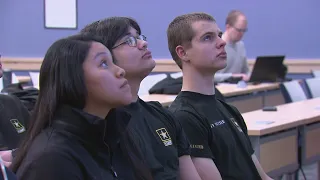 Army Recruits Sworn In By Astronaut In Space