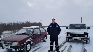 На что способна 2108 в снегу по сравнению с нивой, засадили обе машины в поле