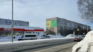 Автобус ЛиАЗ-5292. 65, отправляется с остановки и сугробы снега в Апатитах!!!