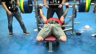 Максим ..Русский жим Муромец ..150 кг