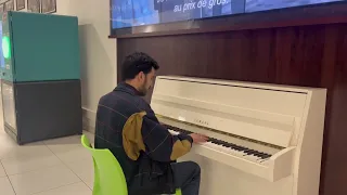 Motorist Performs Bach To Boogie Woogie At The Public Piano