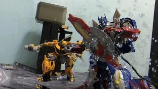Bumblebee vs Nemesis Prime Transformers TLK Stop Motion