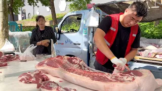 買豬肉的人太多了，根本忙不過來。中國人太喜歡吃豬肉。