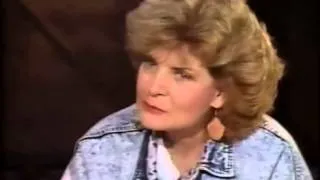 Dolly Parton chatting with Nashvilles Female Stars on Dolly Show 1987/88 (Ep 18, Pt7)
