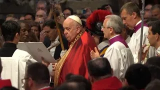 Papa Francesco celebra la messa della Pentecoste nella Basilica di San Pietro