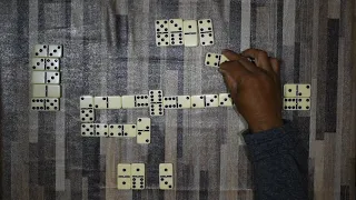 Errores en el domino al jugar la primera ficha al Romper  la salida