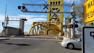 Capitol Mall Railroad Crossing Activates For Tower Bridge Full Activation Hawaiian Chieftain Ship