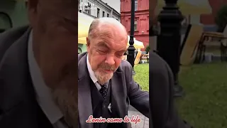 Lenin came to life 2020 Ленин ожил и вышел с Мавзолея