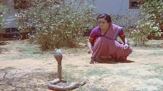 Umashree Playing With Snack Comedy Scene | Anantha Prema Kannada Movie | Mukyamanthri Chandru