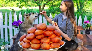 🔥 Ukrainian girl Cooks Golden Crunch Pies on fire, life in village. Cooking pies with potatoes