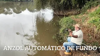 Pescaria de fundo no rio com anzol automático show