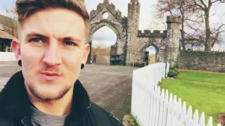 EXPLORING ABANDONED CASTLE!