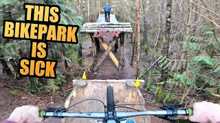 RIDING MY DOWNHILL BIKE - THIS BIKE PARK IS SICK