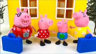 DE VACACIONES CON PEPPA PIG GEORGE PIG MAMA Y PAPA PIG - VIAJE A ITALIA Y PEPPA PIG SUNSHINE VILLA