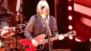 Tom Petty and the Heartbreakers.....Refugee.....4/20/17.....OKC