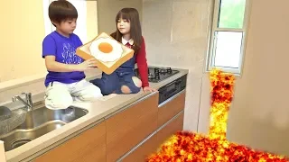 Floor is lava challenge pretend play make food