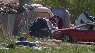 Denver sweeps migrant encampments, offers some people extended shelter stays