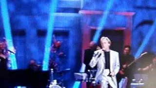 JOE LONGTHORNE , PERFORMING ( LET ME TRY AGAIN ) , ON THE ALAN TITCHMARSH SHOW.