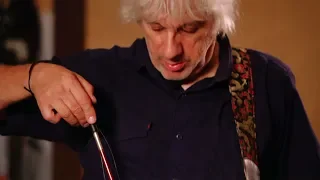 Aqueduct Vibrato First Impression: Lee Ranaldo (Sonic Youth) | EarthQuaker Devices