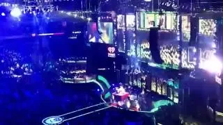 Twenty One Pilots performing Stressed Out at iHeart Radio Festival 2016 Las Vegas T Mobile