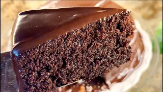 How to make the best Chocolate Ganache Cake.