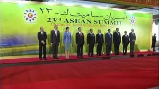 VN-APEC DOES NOT SOLVE SOUTH CHINA SEA DISPUTE