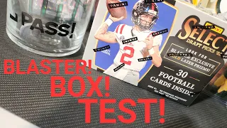 PACKER AUTOGRAPH!!! YES PLEASE!!! 2022 Panini Select Draft Picks Blaster Box Opening and Review!