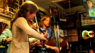 LIVE FROM THE COOK SHACK - THE STRAY BIRDS - "St. Anne's Reel"