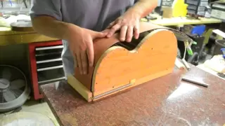 Bending guitar Sides jig mold acoustic archtop Benedetto Style - Inside the Luthier's shop