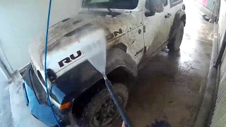 Jeep Wrangler: Nejdřív zábava a pak práce... Musím to umýt! (CARWASH)