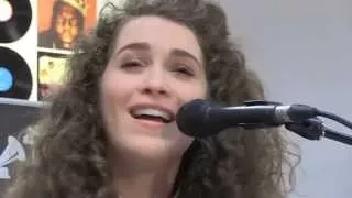 Rae Morris - Love Again (Live @ hmv Manchester)