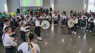 Bagpipes and Drums of the Emerald Society, Chicago Police Dpt 2024 St. Patricks Day,  IUOE Local 399