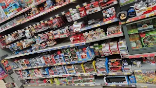 Let's search for Diecast Cars in a giant supermarket  🤗 Diecast Hunting ‼️ #hotwheels #matchbox