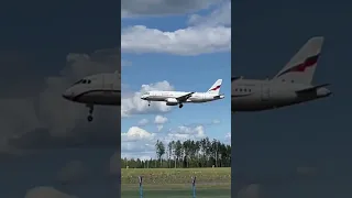 Посадка Sukhoi Superjet 100 МЧС России Аэропорт Минск RA-89067 , Сухой Суперджет 100