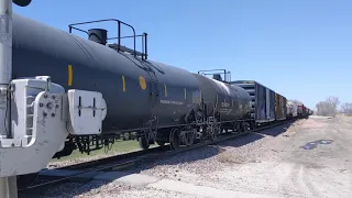 E Martin Street railroad crossing, UP 9047 Manifest, Modale, IA