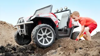 Arthur pretend play with car toy