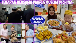 SELAMAT HARI LEBARAN, TERHARU DIUNDANG MAKAN BERSAMA OLEH PEMILIK WARUNG MUSLIM DI CHINA