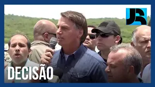 Bolsonaro demite presidente da Petrobras e indica general da reserva para o cargo